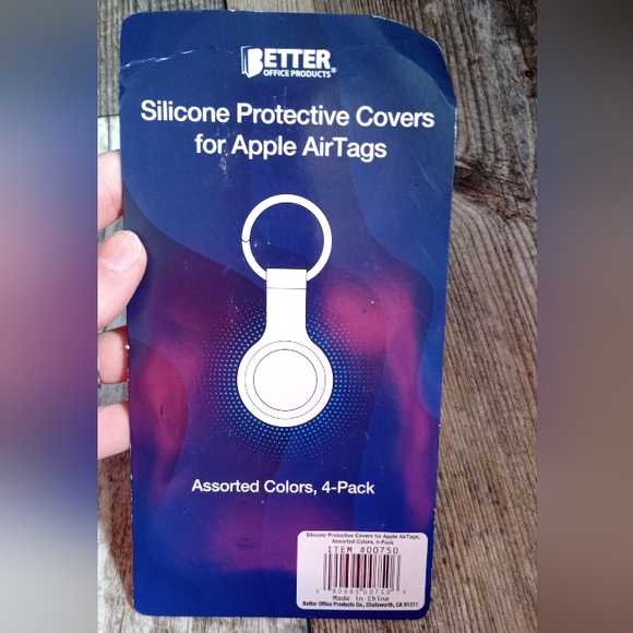 Apple AirTags Silicone Protective Cover, 4 Pack - Picture 4 of 4